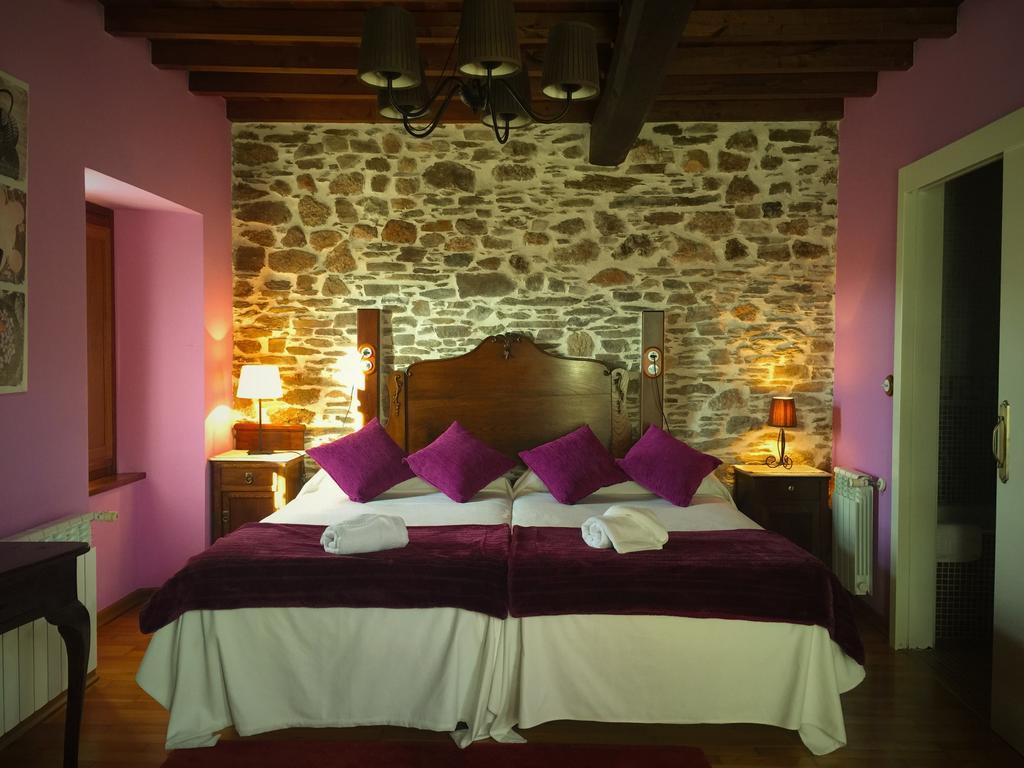 Os Tres Teixos Vendégház San Acisclo Kültér fotó