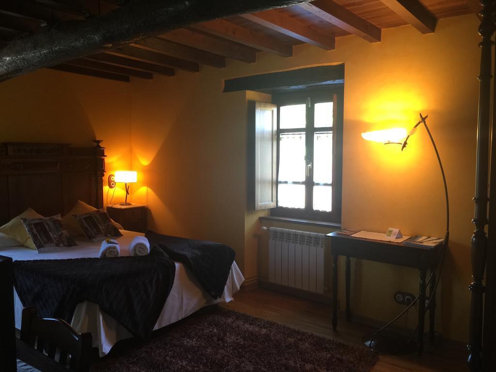 Os Tres Teixos Vendégház San Acisclo Kültér fotó