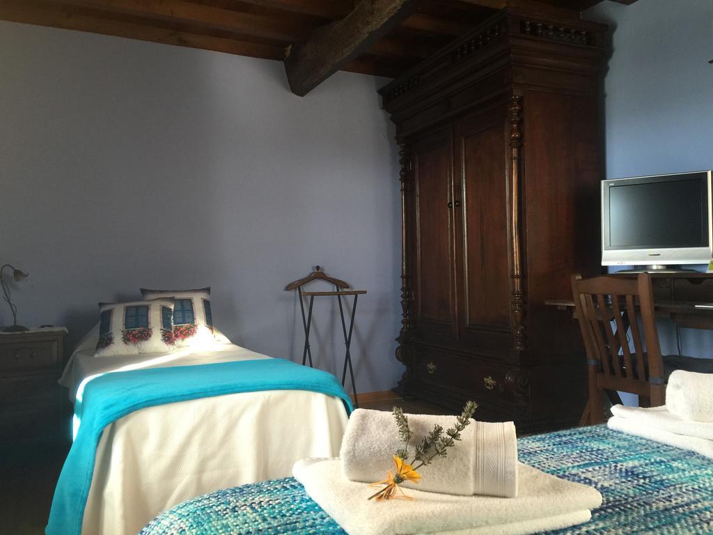 Os Tres Teixos Vendégház San Acisclo Kültér fotó