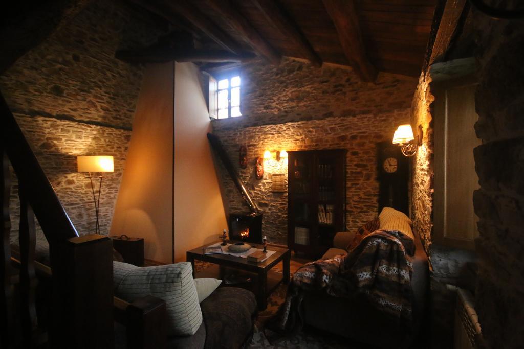 Os Tres Teixos Vendégház San Acisclo Kültér fotó