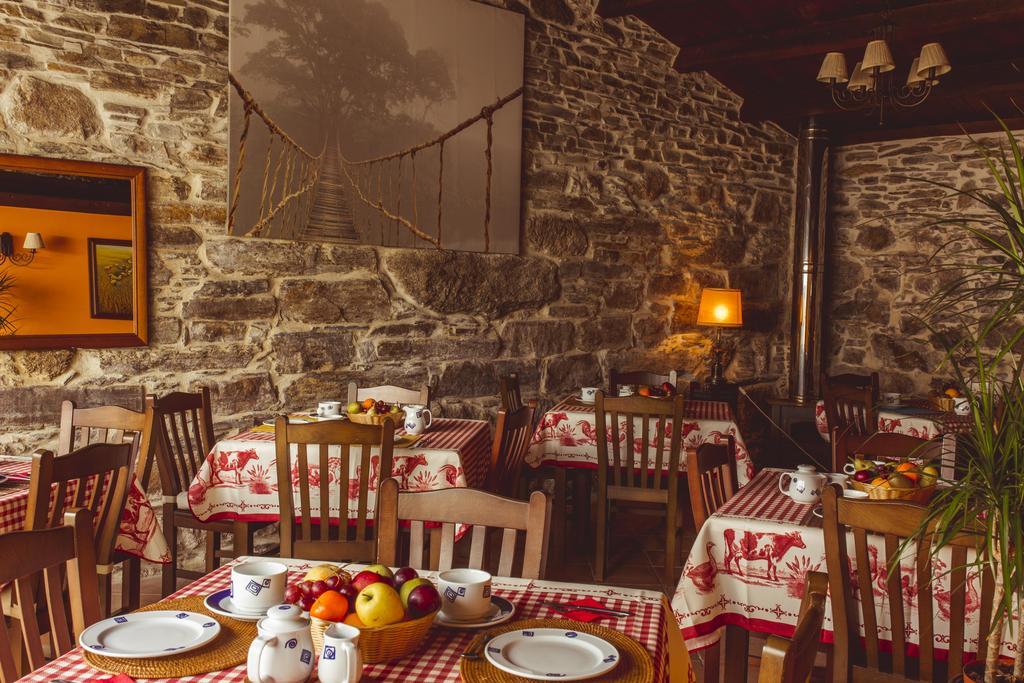 Os Tres Teixos Vendégház San Acisclo Kültér fotó